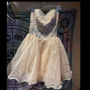 Formal dress ☁️ ·̩͙✧